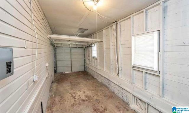 1215 15TH STREET N, Bessemer, AL 35020