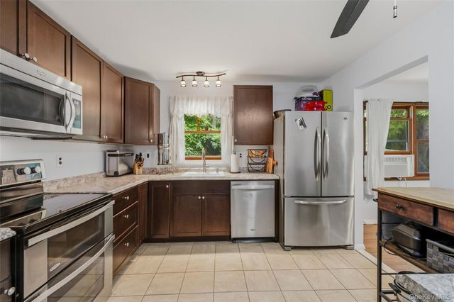26 Maple Drive, Mahopac, NY 10541