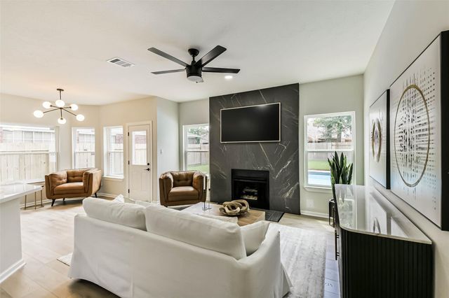 7719 Woodlett Court, Houston, TX 77095