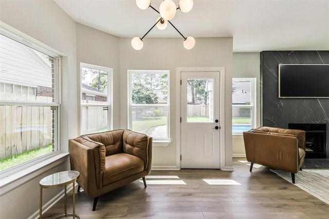 7719 Woodlett Court, Houston, TX 77095