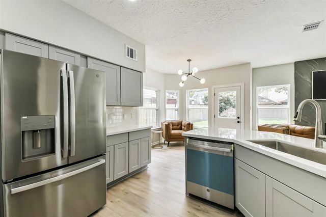 7719 Woodlett Court, Houston, TX 77095