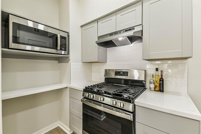 7719 Woodlett Court, Houston, TX 77095