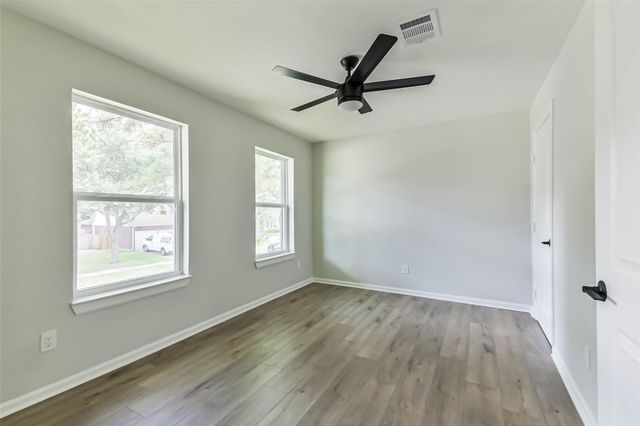 7719 Woodlett Court, Houston, TX 77095