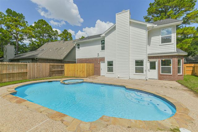 7719 Woodlett Court, Houston, TX 77095