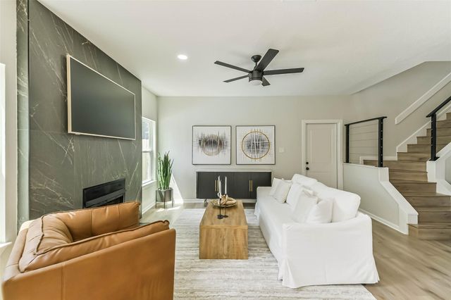 7719 Woodlett Court, Houston, TX 77095