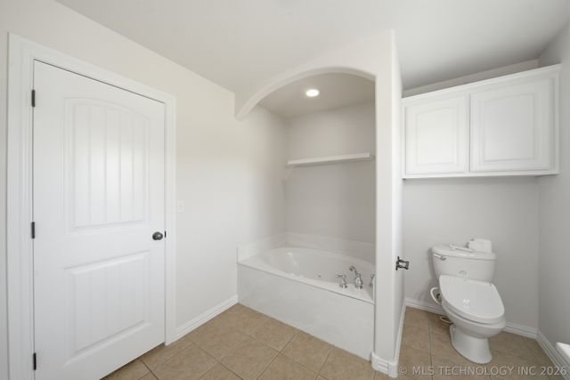 9479 E 139th Place North, Collinsville, OK 74021