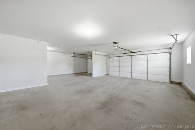 9479 E 139th Place North, Collinsville, OK 74021