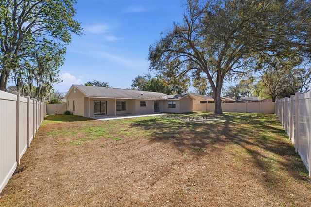 612 SHADY NOOK DRIVE, Brandon, FL 33511