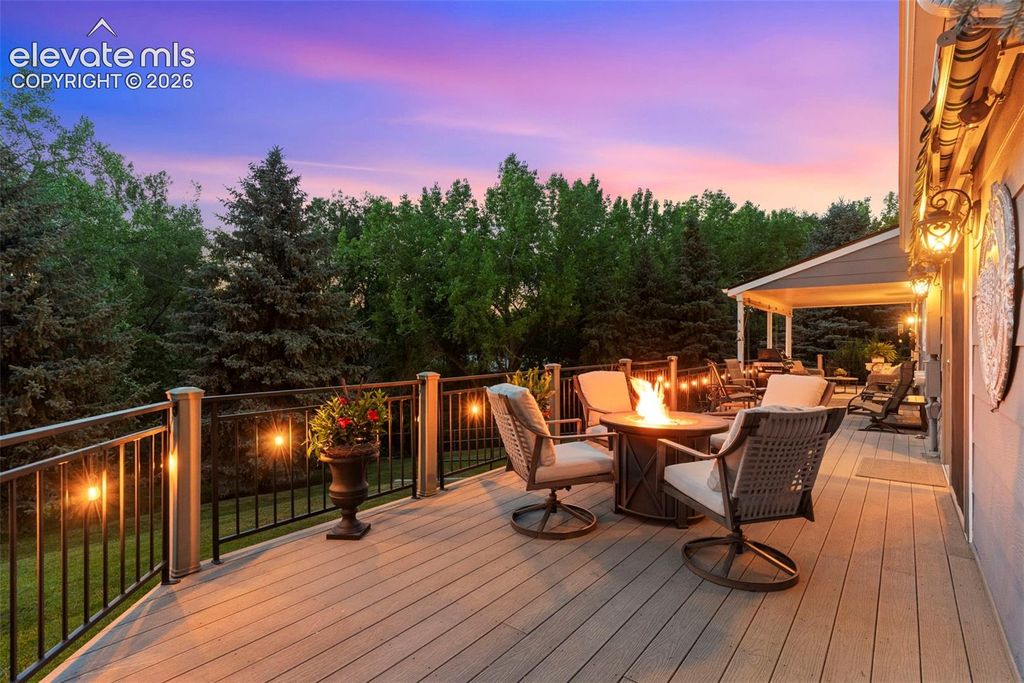 216 W Cheyenne Mountain Boulevard, Colorado Springs, CO 80906 — photo 4