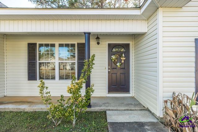 204 Chimney Rock Road, Perry, GA 31069