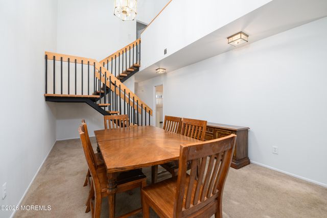 8 Beverly Court, Tinton Falls, NJ 07724