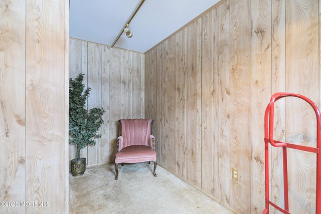 8 Beverly Court, Tinton Falls, NJ 07724