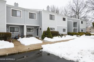 8 Beverly Court, Tinton Falls, NJ 07724