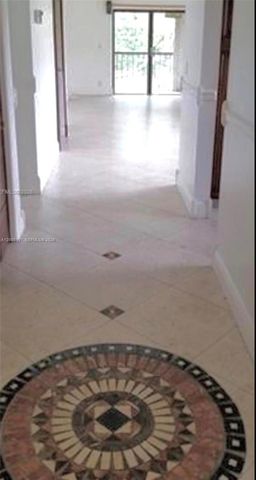 309 Lakeview Dr 204, Weston, FL 33326