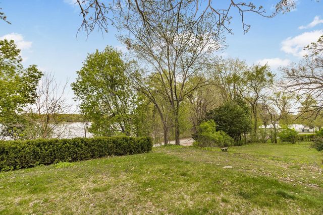 2024 Cedar Lake Parkway, Minneapolis, MN 55416