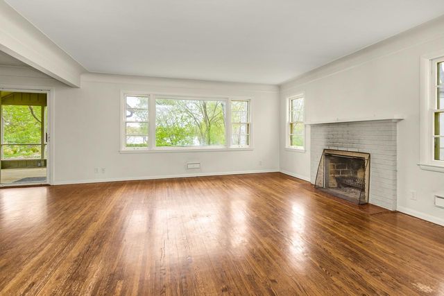 2024 Cedar Lake Parkway, Minneapolis, MN 55416