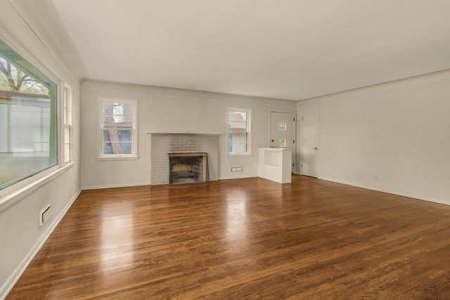2024 Cedar Lake Parkway, Minneapolis, MN 55416