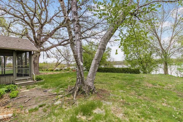 2024 Cedar Lake Parkway, Minneapolis, MN 55416