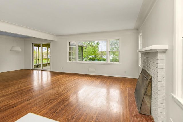 2024 Cedar Lake Parkway, Minneapolis, MN 55416