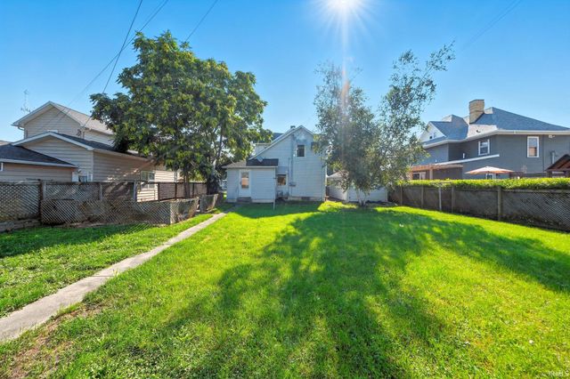 110 S 4th Street, Decatur, IN 46733