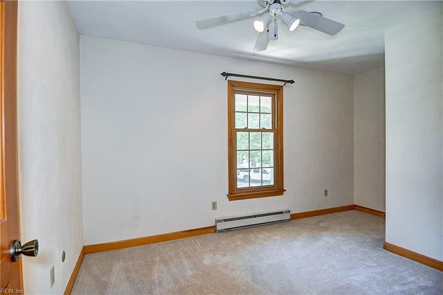 147 Circle CT, Norfolk, VA 23503