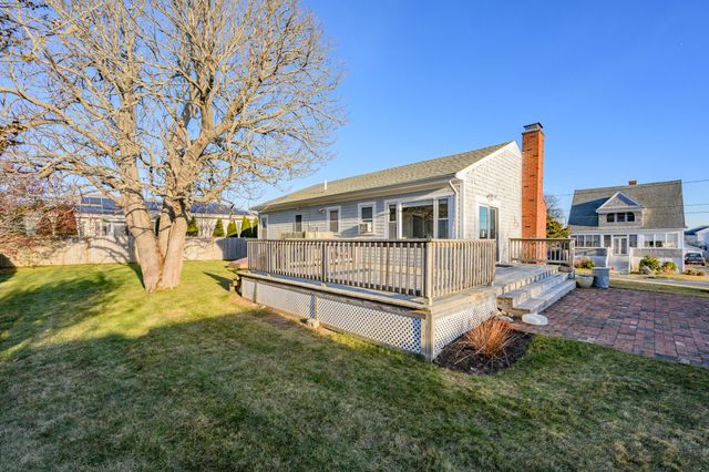 7 Columbus Avenue, West Yarmouth, MA 02673