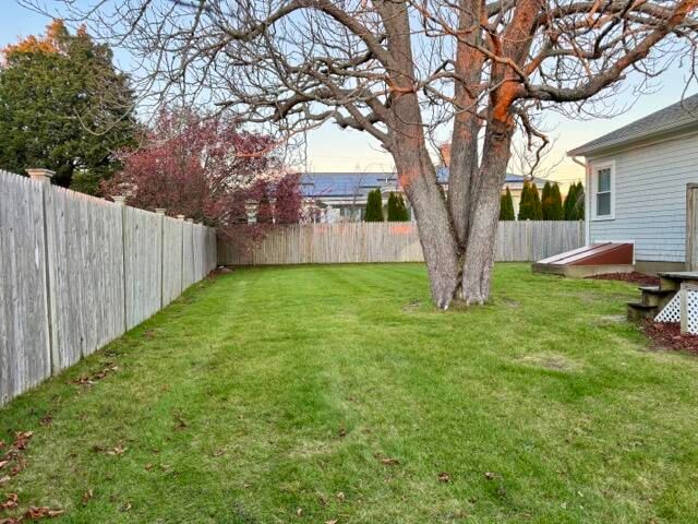 7 Columbus Avenue, West Yarmouth, MA 02673