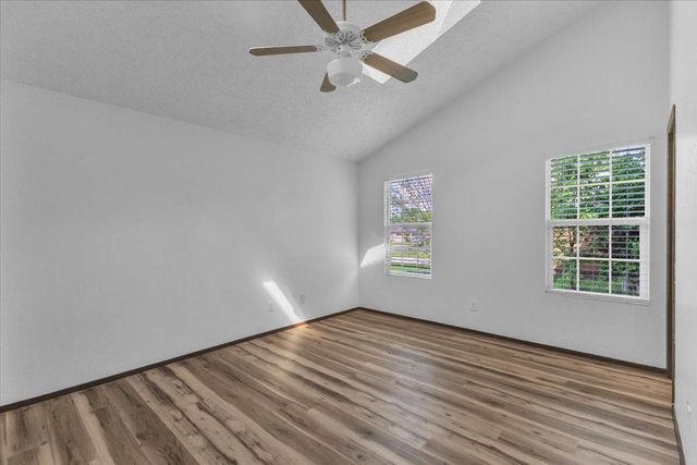 8713 Pineridge DR, Austin, TX 78729