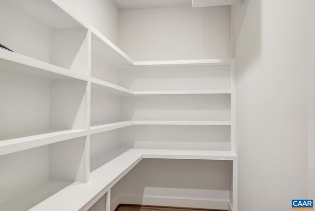 6 ODOM CT, Charlottesville, VA 22901