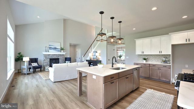 101 KENSINGTON PL, Mechanicsburg, PA 17050