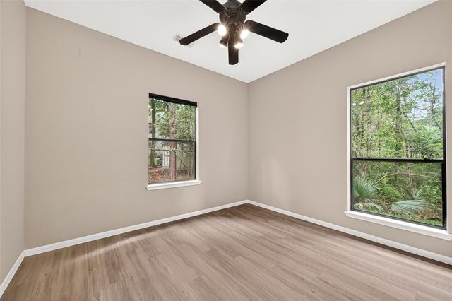 41 Creek Forest Lane, Conroe, TX 77384