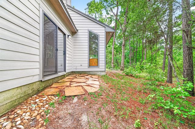 41 Creek Forest Lane, Conroe, TX 77384
