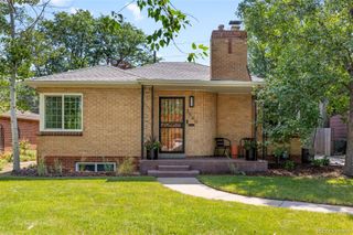 2560 Locust Street, Denver, CO 80207