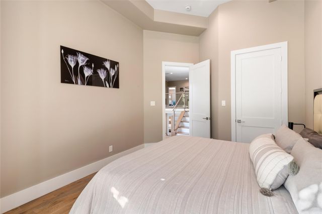 385 Edgewood Drive, Montgomery, TX 77356