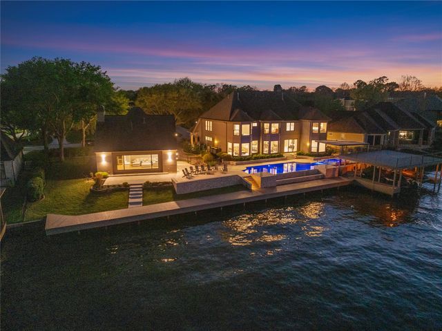 385 Edgewood Drive, Montgomery, TX 77356