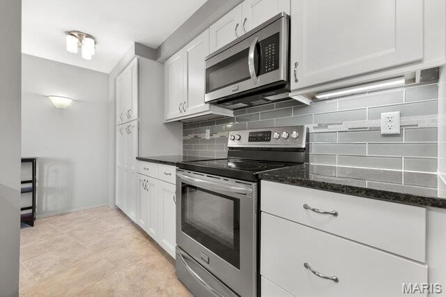 200 S Brentwood Boulevard S 14C, Clayton, MO 63105