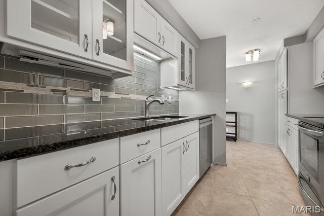 200 S Brentwood Boulevard S 14C, Clayton, MO 63105