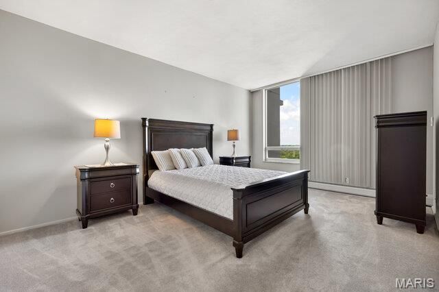 200 S Brentwood Boulevard S 14C, Clayton, MO 63105