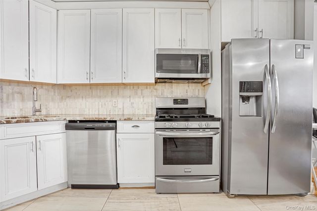 22 S 9 Street 3B, Brooklyn, NY 11249