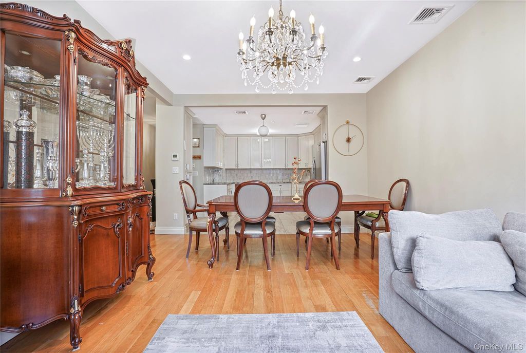 22 S 9 Street 3B, Brooklyn, NY 11249