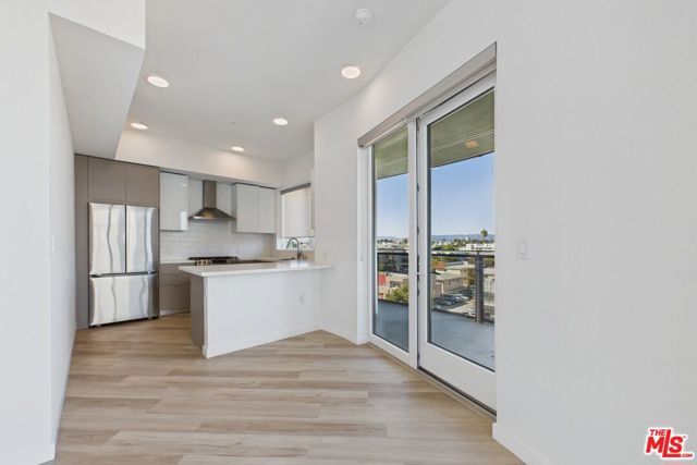 9900 Venice 710, Culver City, CA 90232