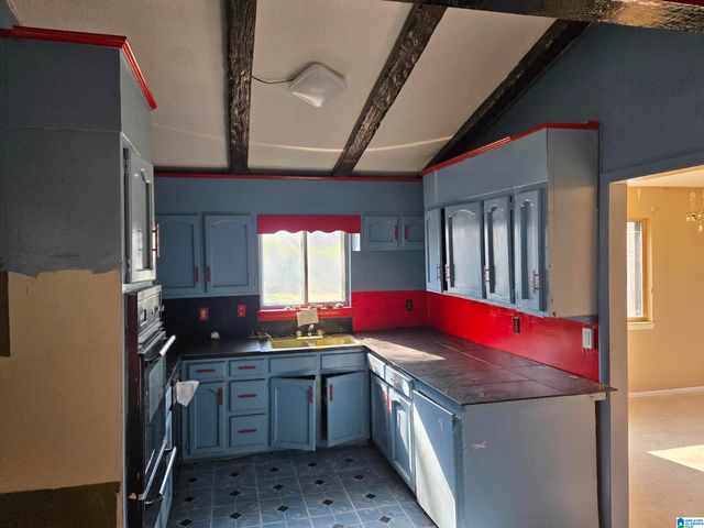 817 GOLDWIRE PLACE SW, Birmingham, AL 35211