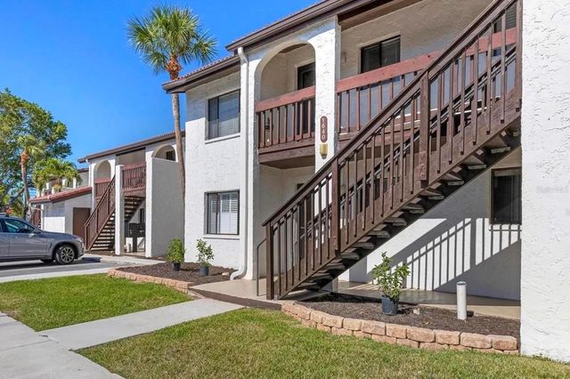 1640 STICKNEY POINT ROAD 40-101, Sarasota, FL 34231