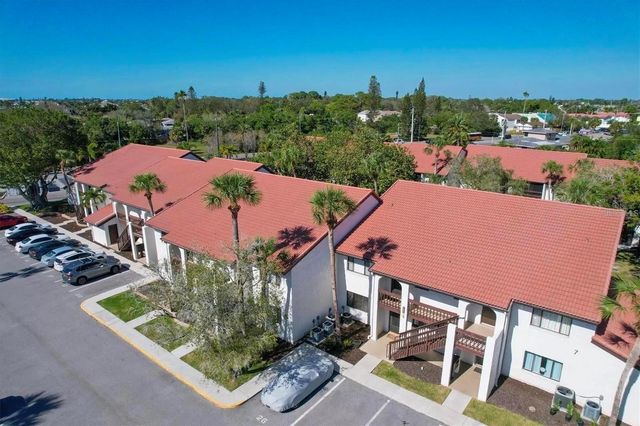 1640 STICKNEY POINT ROAD 40-101, Sarasota, FL 34231