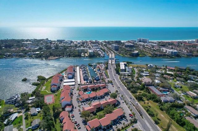 1640 STICKNEY POINT ROAD 40-101, Sarasota, FL 34231