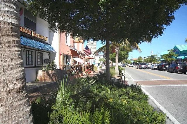 1640 STICKNEY POINT ROAD 40-101, Sarasota, FL 34231