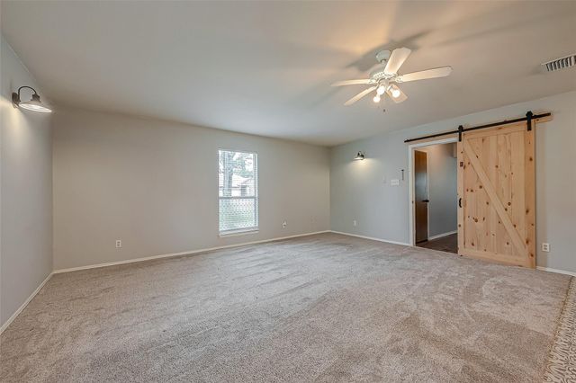 227 Glencairn Court, Houston, TX 77336