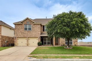 9705 Saltbrush Street, Fort Worth, TX 76177