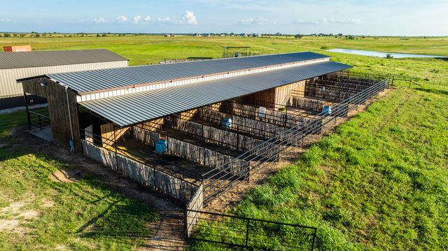 16355 N Highway 6, Valley Mills, TX 76689