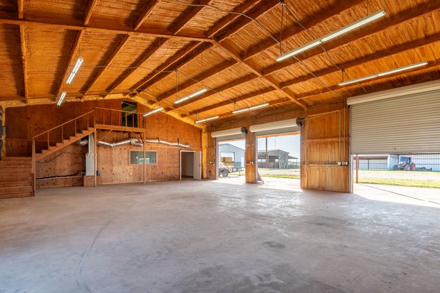 16355 N Highway 6, Valley Mills, TX 76689